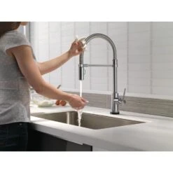 Trinsic Pro Single-Handle Pull-Down Sprayer Kitchen Faucet With Touch2O Technology And Spring Spout In Arctic Stainless -Master Locks Shop 19a6e31fa22586a087eabc20c28b015a 1800x1800