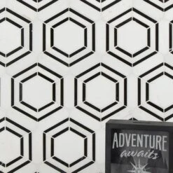 MSI Georama Nero 13 In. X 11 In. X 10mm Polished Marble Mesh-Mounted Mosaic Tile (9.9 Sq. Ft. / Case) -Master Locks Shop 1d9606d3249a1533613844d003e41e27 1800x1800