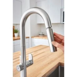 Beale MeasureFill Touch Single-Handle Pull-Down Sprayer Kitchen Faucet In Stainless Steel -Master Locks Shop 3addce7dccd49f55d052117bd67675e5 1800x1800