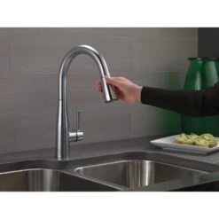 Essa Single-Handle Pull-Down Sprayer Kitchen Faucet With MagnaTite Docking In Arctic Stainless 25 Essa Single-Handle Pull-Down Sprayer Kitchen Faucet With MagnaTite Docking In Arctic Stainless -Master Locks Shop 3f2056c2b4b7206bda52dc7ff9e53e43 1800x1800