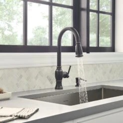 Marchand Single Handle Pull-Down Sprayer Kitchen Faucet In Legacy Bronze -Master Locks Shop 400653d588c5c60c343111c54dda48b0 1800x1800