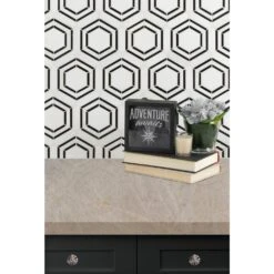 MSI Georama Nero 13 In. X 11 In. X 10mm Polished Marble Mesh-Mounted Mosaic Tile (9.9 Sq. Ft. / Case) -Master Locks Shop 43fcb94b0e02de49566c3ff717848ddf 1800x1800