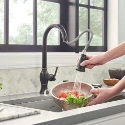 Marchand Single Handle Pull-Down Sprayer Kitchen Faucet In Legacy Bronze -Master Locks Shop 60965e44a05137f026965e6f87fb038a 1800x1800