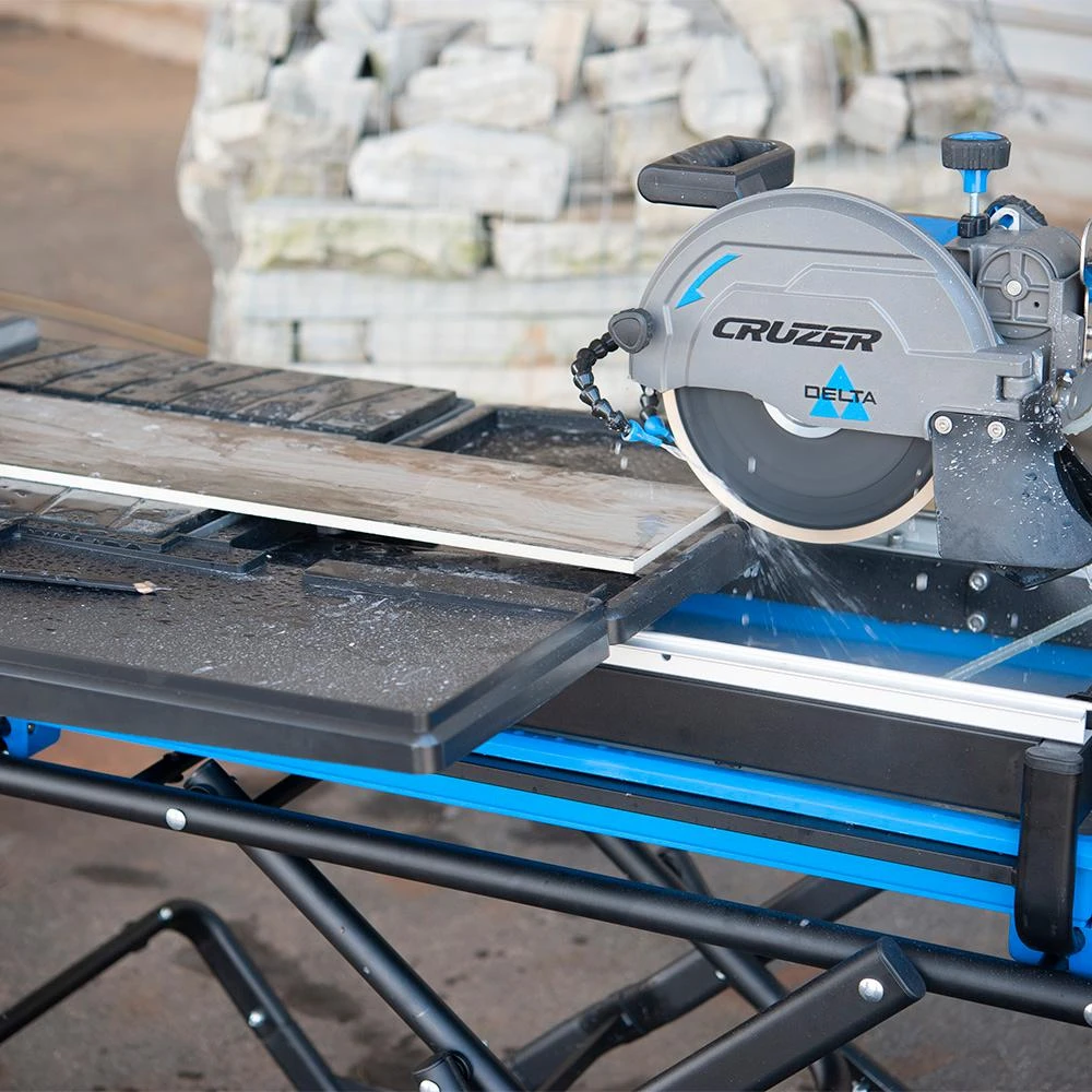 Delta Cruzer 13 Amp 7 Inch Wet Tile Saw 6 Delta Cruzer 13 Amp 7 Inch Wet Tile Saw - Image 4