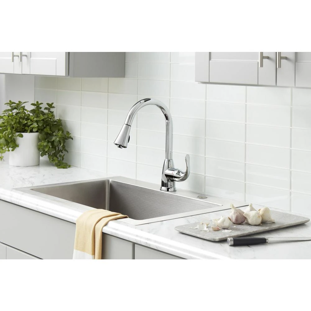 Market Single-Handle Pull-Down Sprayer Kitchen Faucet In Chrome 4 Market Single-Handle Pull-Down Sprayer Kitchen Faucet In Chrome - Image 2
