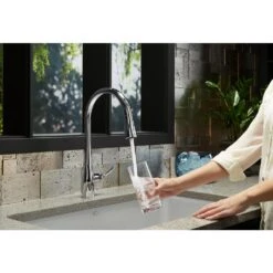 Simplice Touchless Single-Handle Pull-Down Sprayer Kitchen Faucet In Polished Chrome -Master Locks Shop ff5e77ae3682a7430e6128d3f6d516d2 1800x1800